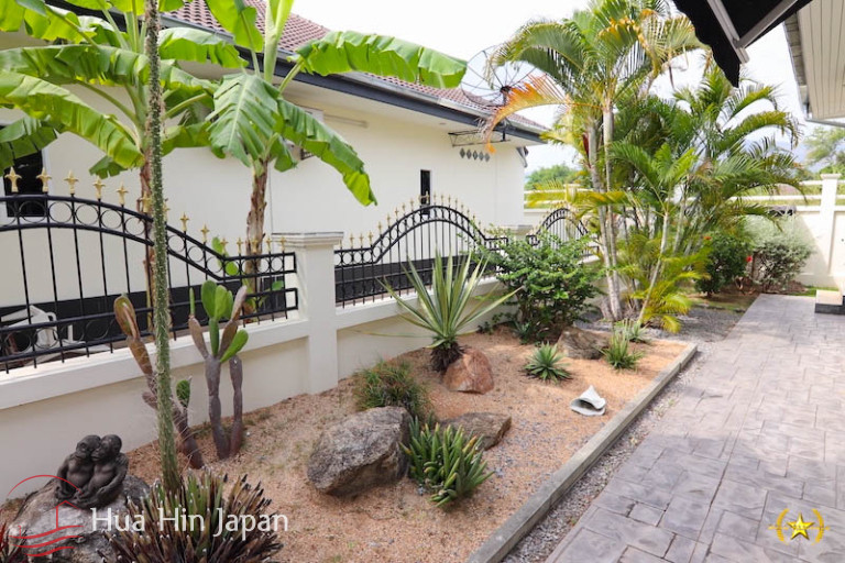 Pine Gold Pool villa for sale Hua Hin - Hin Lek Fai - photo 2
