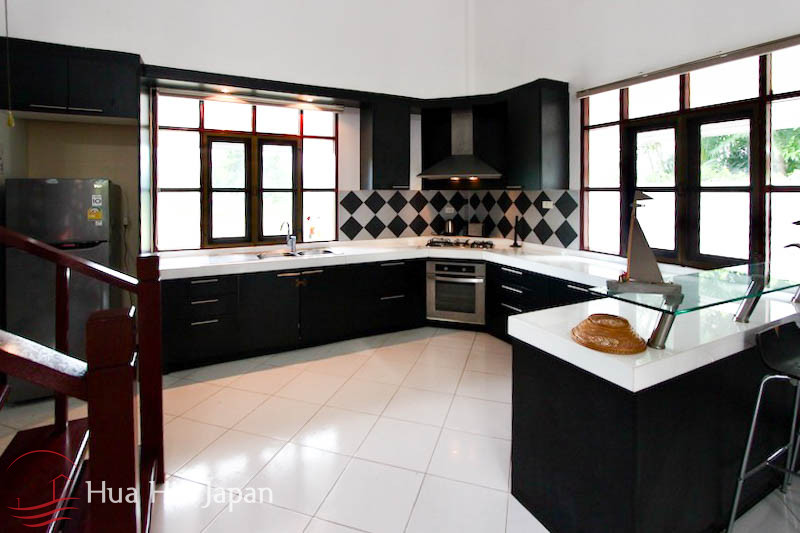 Cozy 3 Bedroom Pool Villa only 1 km from Pak Nam Pran Beach Area (Completed, Furnished)