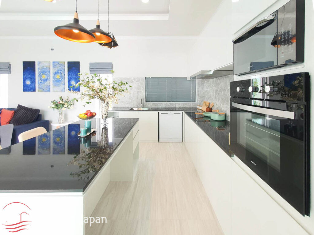 New 3 Bedroom Luxury Pool Villas in Soi 88, Close to Downtown Hua Hin (Completed & Semi-Completed) - Hin Lek Fai - photo 14
