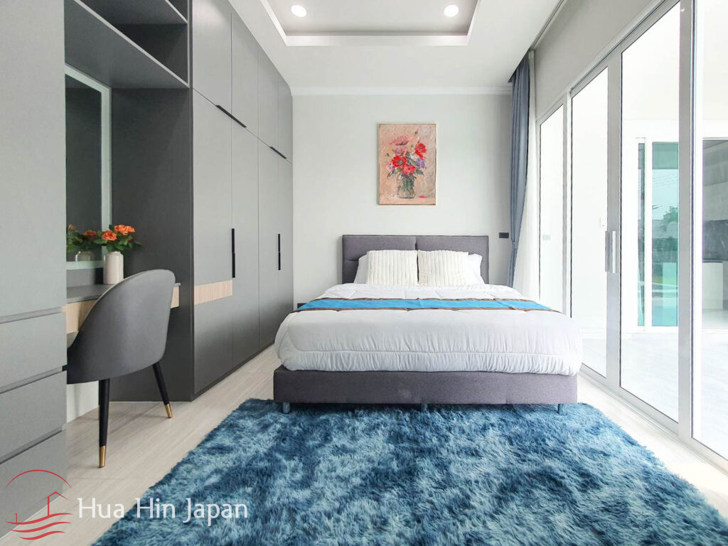 New 3 Bedroom Luxury Pool Villas in Soi 88, Close to Downtown Hua Hin (Completed & Semi-Completed) - Hin Lek Fai - photo 10