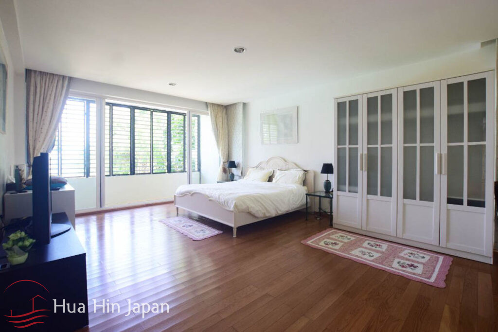 Amazing 4 Bed, Absolute Beachfront Condo in Khoa Tao - Khao Tao - photo 7