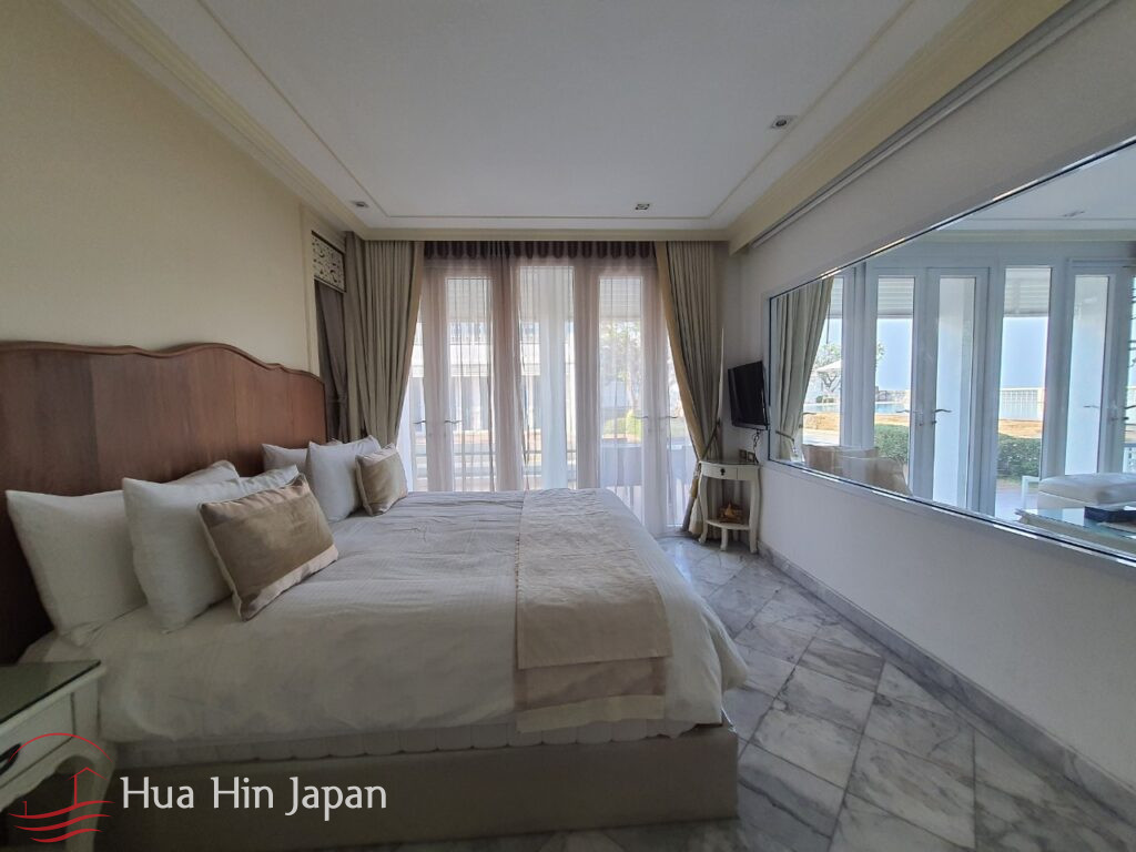 Absolute Beachfront 4 Bedroom Villa in the Centre of Khao Takiab - Khao Takiab - photo 8