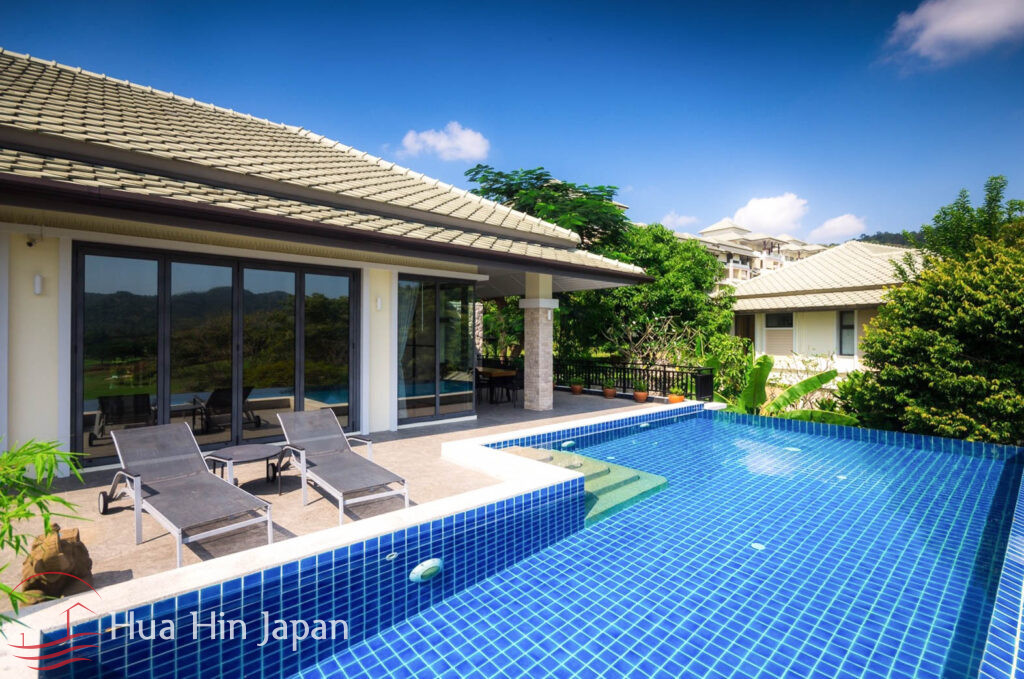 4 BDRM Mansion Right on Black Mountain Golf Course (Completed, Fully Furnished) - Hin Lek Fai - photo 1