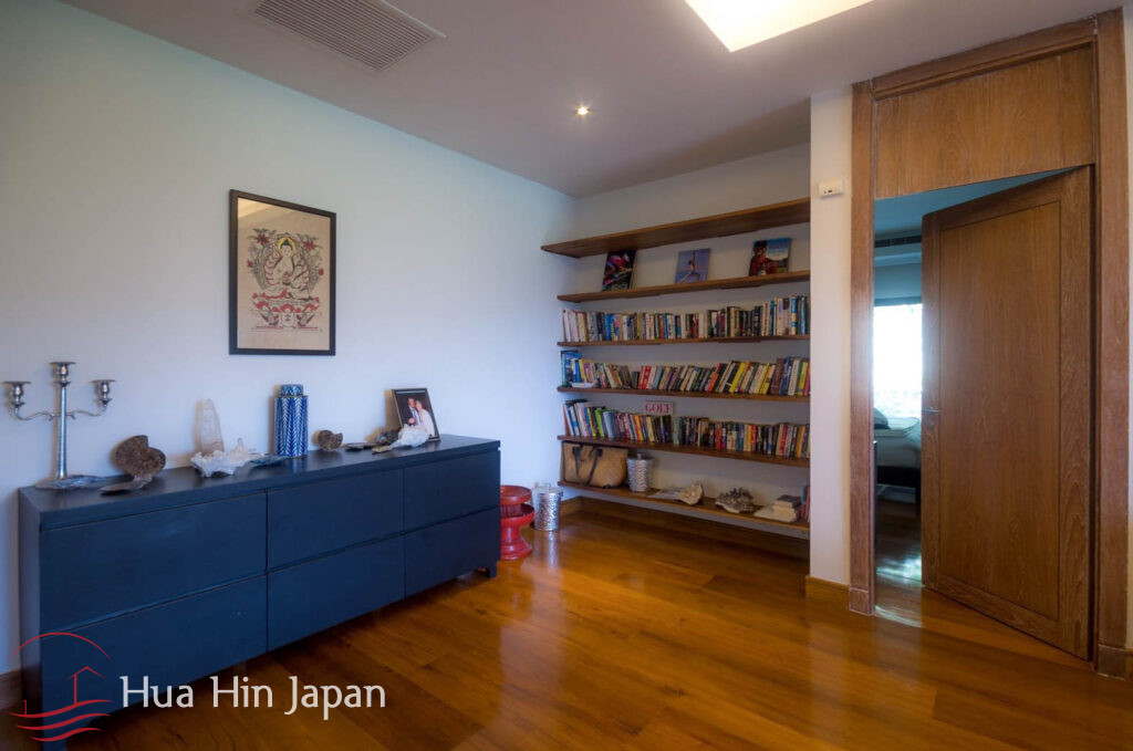4 BDRM Mansion Right on Black Mountain Golf Course (Completed, Fully Furnished) - Hin Lek Fai - photo 9