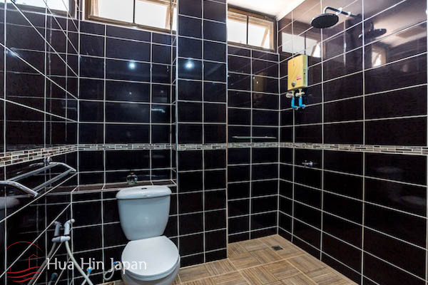 Big luxury estate villa with very large land for sale west of Hua Hin - Hin Lek Fai - photo 7