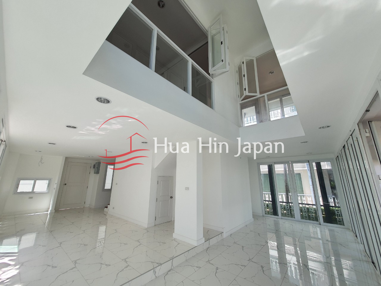 3 Bed 3 Bath Colonial Style Beach House – Khao Takiab, Hua Hin - Khao Takiab - photo 3
