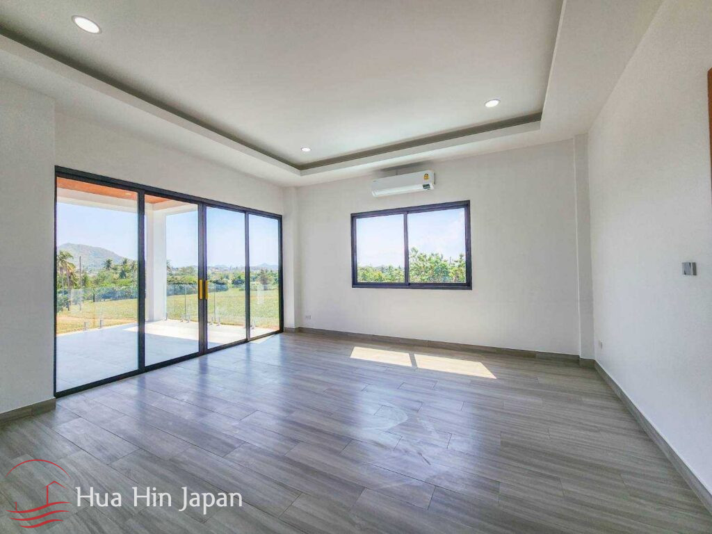 Newly Completed Modern 5 Bedroom Pool Villa with Great View, 15 min South of Hua Hin - Khao Tao - photo 5