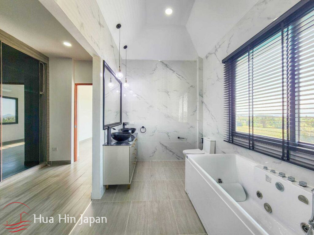 Newly Completed Modern 5 Bedroom Pool Villa with Great View, 15 min South of Hua Hin - Khao Tao - photo 3