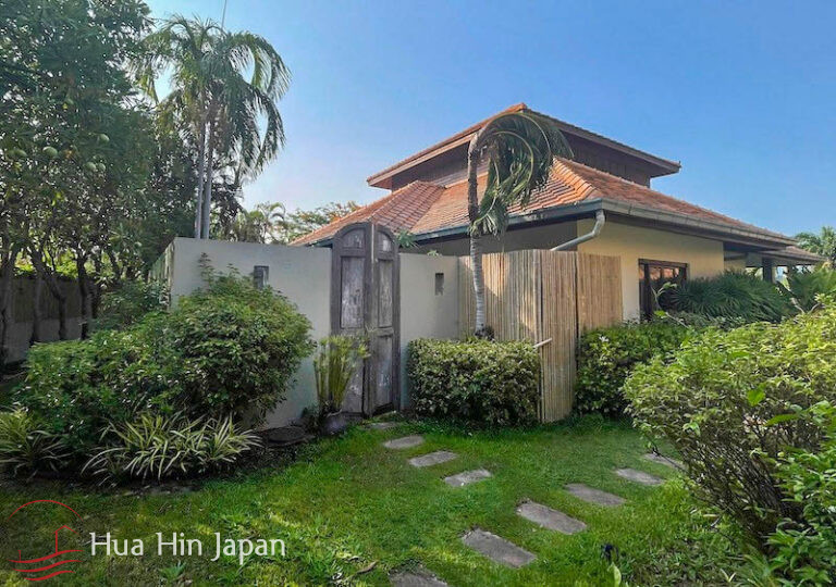 Balinese Style Luxury Villa in White Lotus Project, only 4 km to BluPort Mall (completed, Fully Furnished) - Hua Hin - photo 16