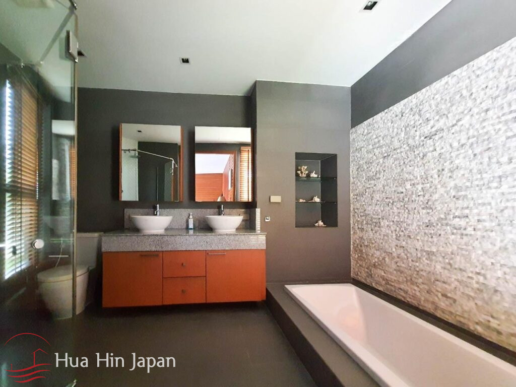 3 Bedrooms Villa In Popular Panorama Pool Villa Khao Tao & Beautiful Sai Noi Beach for Sale in Hua Hin - Khao Tao - photo 12