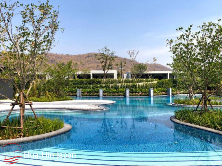 A Large 2 Bedroom with Garden At Sansara On Black Mountain Golf for Rent - Hua Hin - photo 6