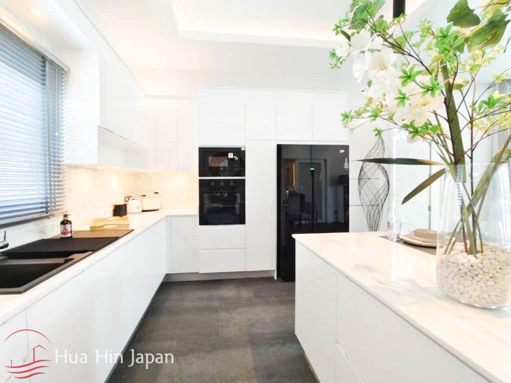 Expansive 3-Bedroom Pool Villa Available for Sale in Hua Hin, within a Sustainable Residential Development near Black Mountain (Off Plan) - Hin Lek Fai - photo 14