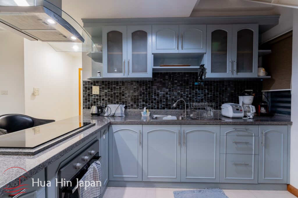 4 Bedroom Contemporary Design on Course Pool Villa at Palm Hills Golf for Sale - Cha-Am - photo 5
