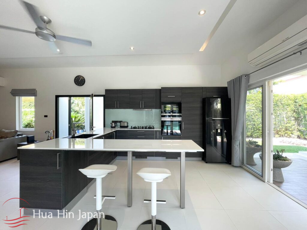 Well Maintained 3 Bedroom Pool Villa for Rent in Popular Mali Residence Project Near Bluport - Hua Hin - photo 15