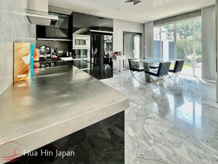 Modern Design Executive Pool Villa for Sale in Prestigious Baan Ing Phu Project near Black Mountain Golf Hua Hin - Hua Hin - photo 13