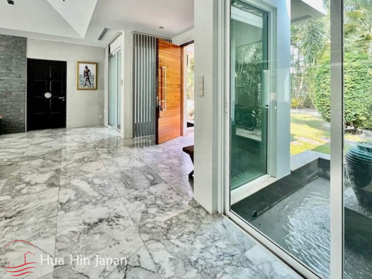 Modern Design Executive Pool Villa for Sale in Prestigious Baan Ing Phu Project near Black Mountain Golf Hua Hin - Hua Hin - photo 6
