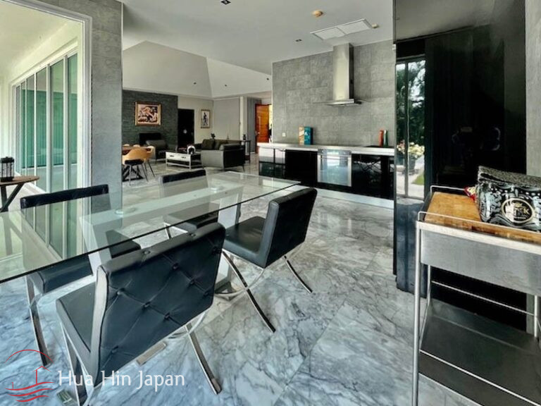 Modern Design Executive Pool Villa for Sale in Prestigious Baan Ing Phu Project near Black Mountain Golf Hua Hin - Hua Hin - photo 3