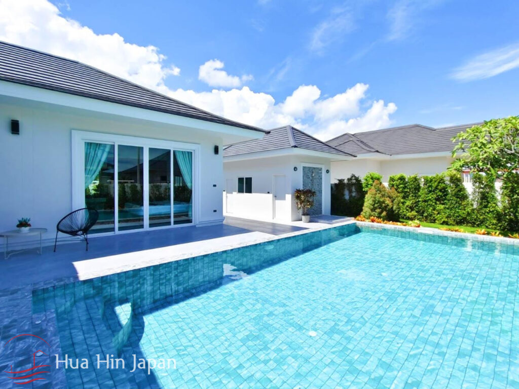 New 3 Bedroom Luxury Pool Villas In Soi 88, Close To Downtown Hua Hin (Completed &amp; Semi-Completed) - Hua Hin - photo 2