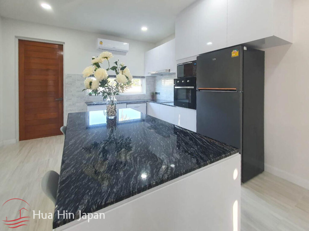 New 2 Bedroom Luxury Pool Villas In Soi 88, Close To Downtown Hua Hin (Completed & Semi-Completed) - Hua Hin - photo 10