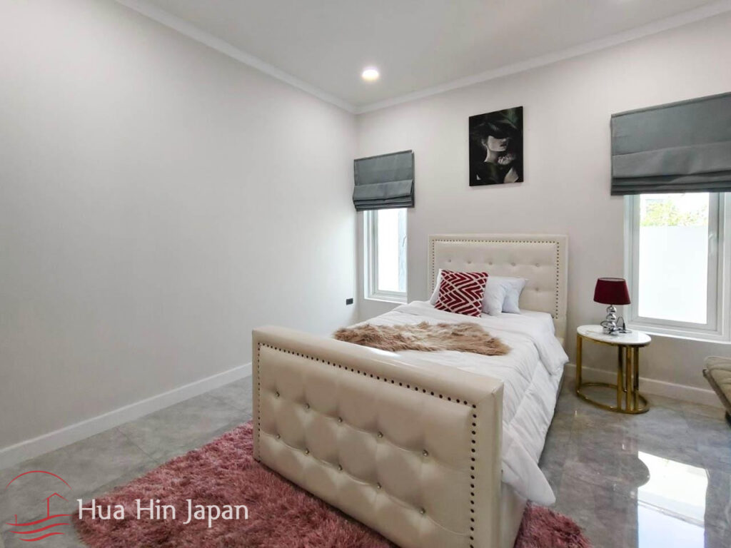 New 3 Bedroom Luxury Pool Villas In Soi 88, Close To Downtown Hua Hin (Off-Plan) - Hua Hin - photo 10