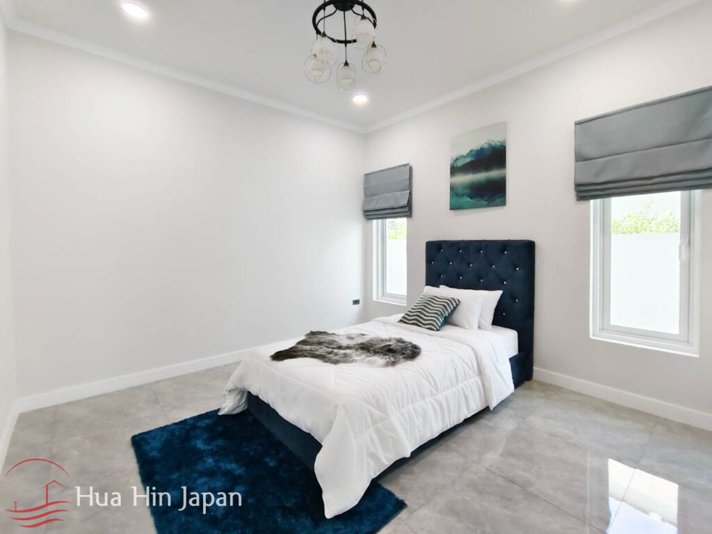 New 3 Bedroom Luxury Pool Villas In Soi 88, Close To Downtown Hua Hin (Off-Plan) - Hua Hin - photo 8