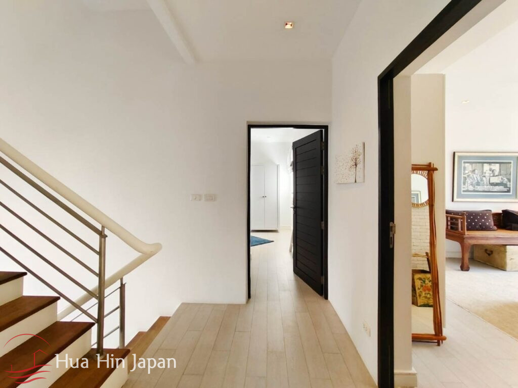 **Mint Condition** 4 bedroom Contemporary Design Villa Located inside Blue Lagoon Resort attached to Sheraton Hua Hin - Hua Hin - photo 13