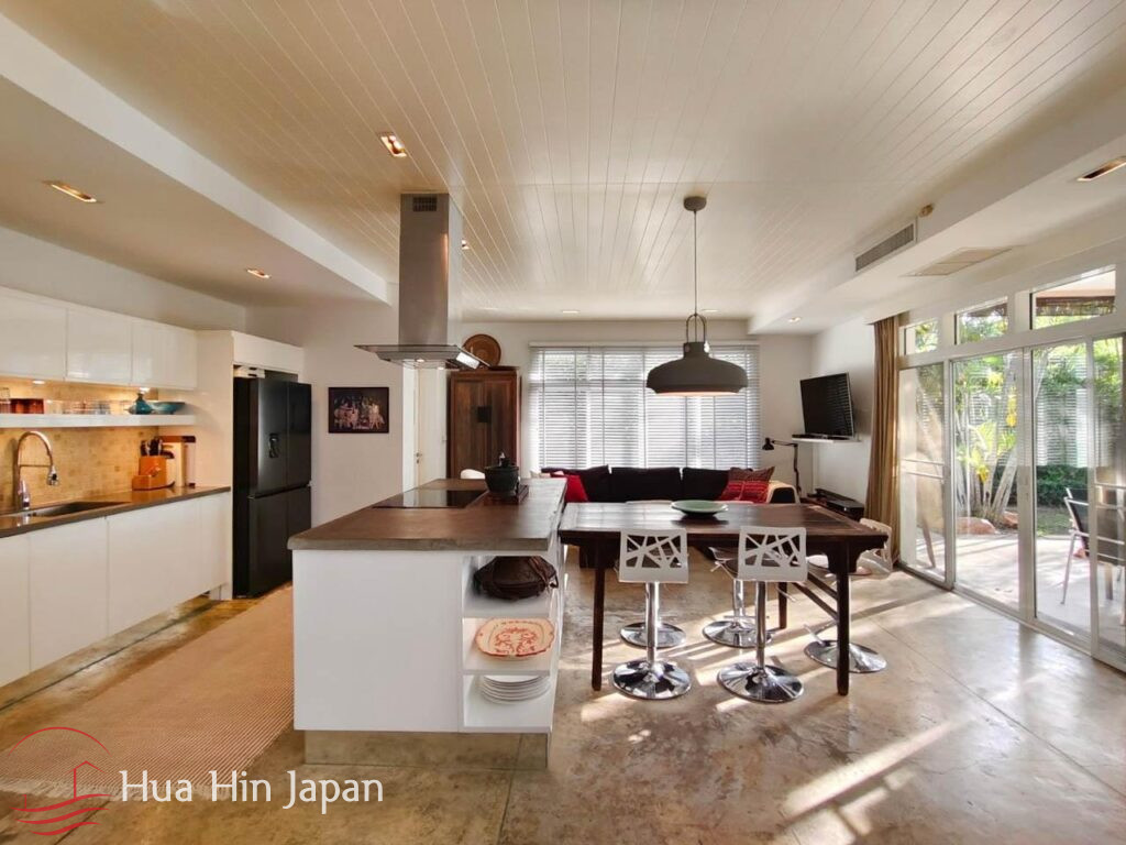 **Mint Condition** 4 bedroom Contemporary Design Villa Located inside Blue Lagoon Resort attached to Sheraton Hua Hin - Hua Hin - photo 3