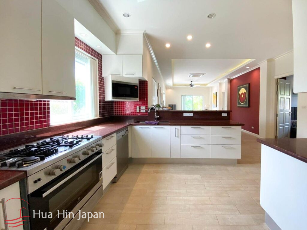 Balinese Style Top Quality 3 Bedroom Pool Villa for Rent, in Popular Hillside Hamlet project in Hua Hin - Hua Hin - photo 16