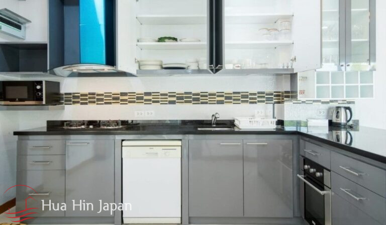 Great Location! 4 Bedroom House with Private Pool for Sale in Soi 102 Hua Hin, Near Bluport (Fully Furnished) - Soi 102 - photo 16