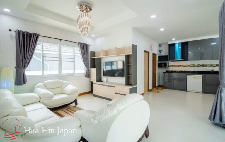 Great Location! 4 Bedroom House with Private Pool for Sale in Soi 102 Hua Hin, Near Bluport (Fully Furnished) - Soi 102 - photo 4