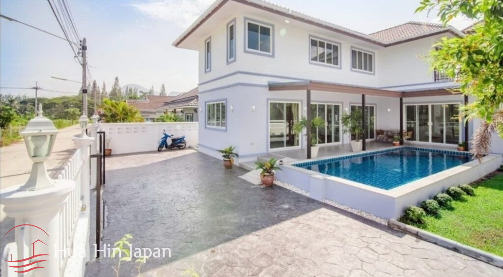 Great Location! 4 Bedroom House with Private Pool for Sale in Soi 102 Hua Hin, Near Bluport (Fully Furnished) - Soi 102 - photo 3