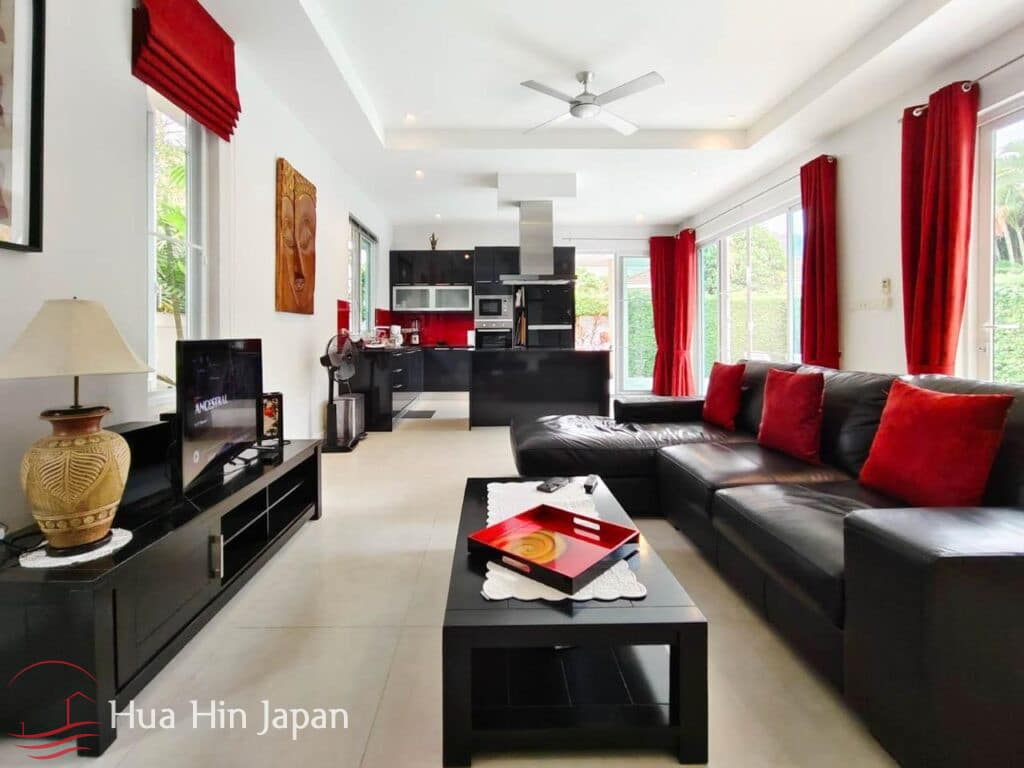 **Huge Price Reduction!** Recently Renovated 3 Bedroom Pool Villa in Popular Red Mountain Waterside Project Off Soi 88 in Hua Hin for Sale (Completed & Fully Furnished) - Hua Hin - photo 10