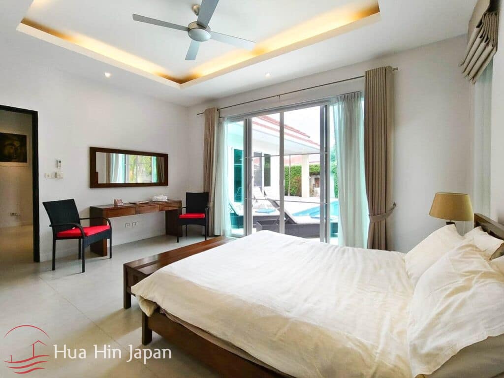 **Huge Price Reduction!** Recently Renovated 3 Bedroom Pool Villa in Popular Red Mountain Waterside Project Off Soi 88 in Hua Hin for Sale (Completed & Fully Furnished) - Hua Hin - photo 7
