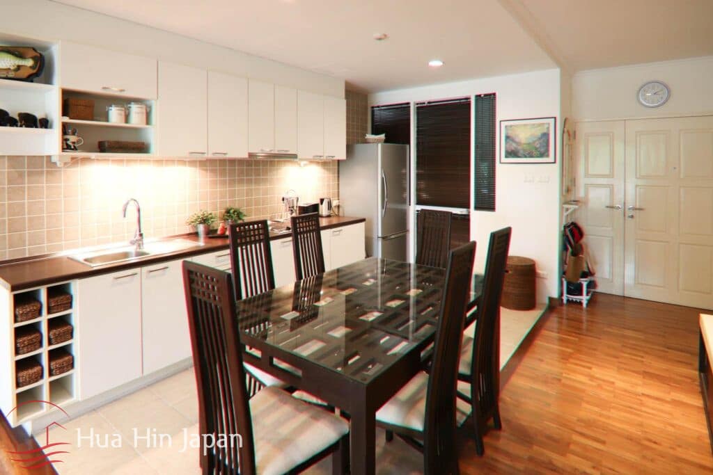 Baan San Ploen Downtown Beachfront Condo for Sale Hua Hin - Hua Hin - photo 4