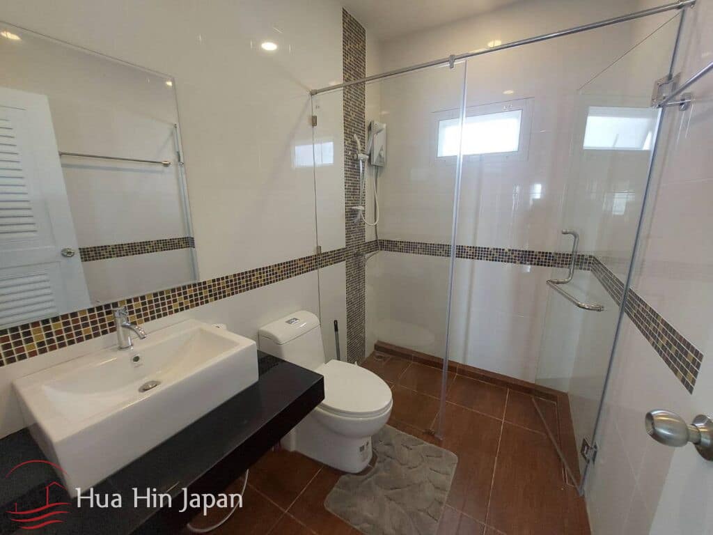 3 Bedroom Pool Villa In Secured Compound Near Black Mountain Golf - Hua Hin - photo 15