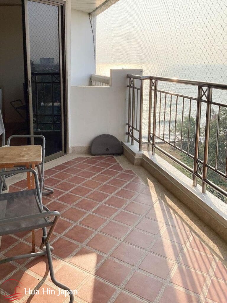 Baan Rabiang Chan Seaview 7th Floor condo for sale north of Hua Hin - Hua Hin - photo 5