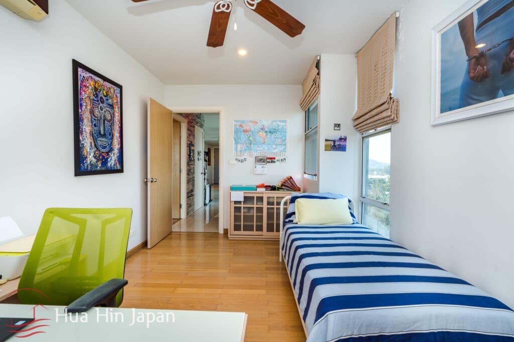 3 Bedroom Penthouse with Stunning Seaview in  Khao Takiab, Hua Hin for Sale (Fully Furnished) - Khao Takiab - photo 4