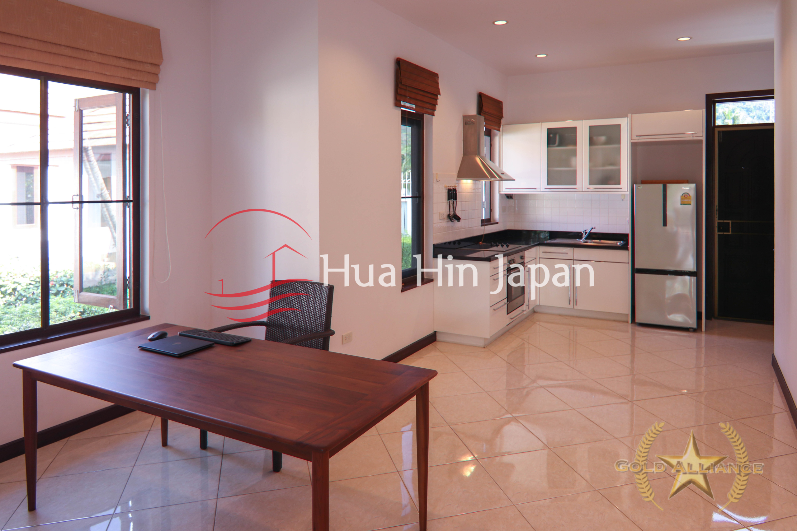 Traditional-style villa beautiful kithcen area