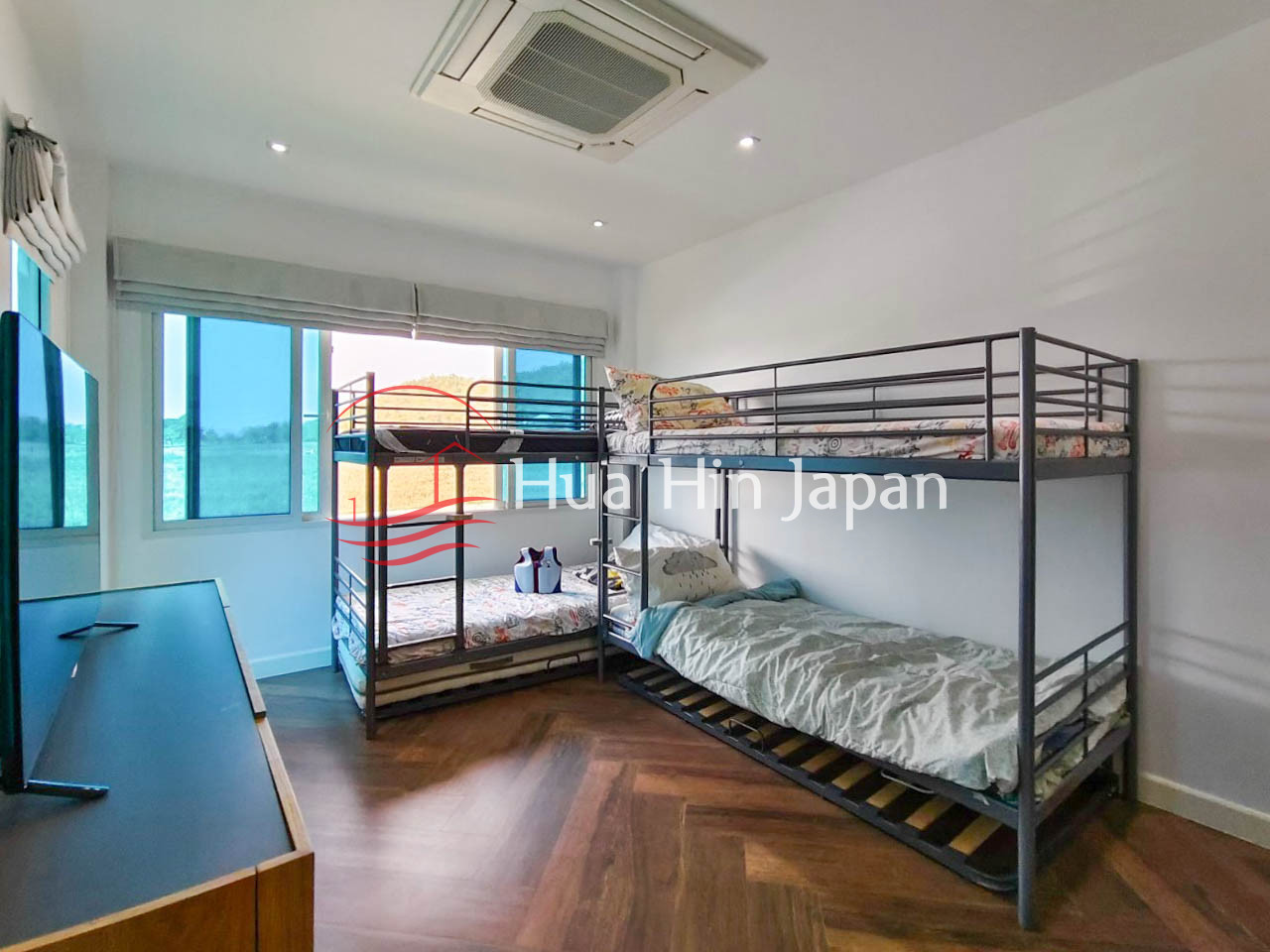 3 Bedroom Pool Villa on Black Mountain Golf Club for Sale in Hua Hin (Fully Furnished, 4 membership included) - Hua Hin - photo 10