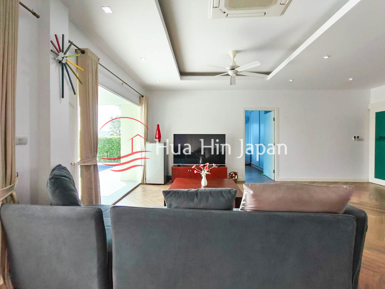 3 Bedroom Pool Villa on Black Mountain Golf Club for Sale in Hua Hin (Fully Furnished, 4 membership included) - Hua Hin - photo 2