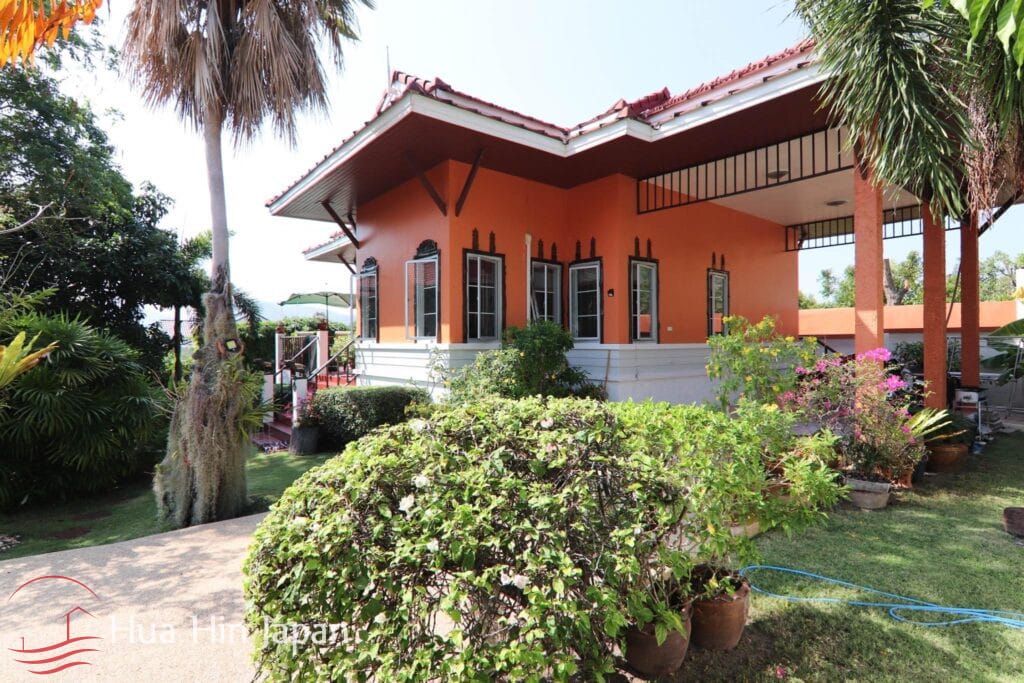 Modern House and Villa for Sale in Khao Tao, Hua Hin - Khao Tao, Thailand