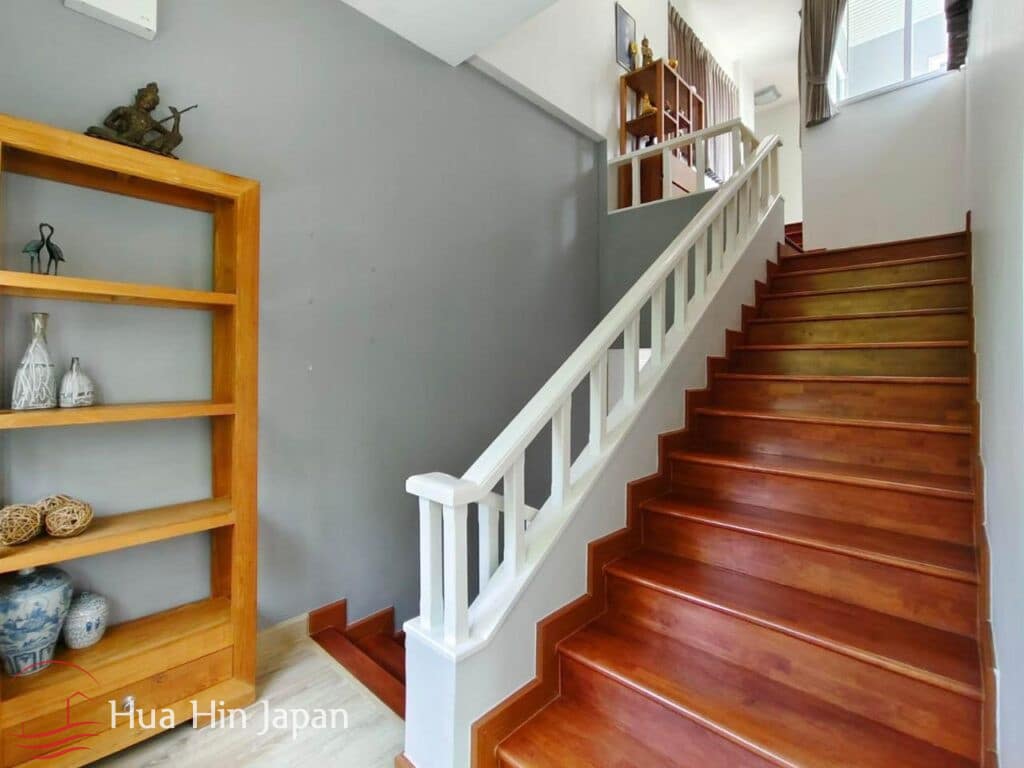 Modern 2 Story House on Soi 70 very close to Hua Hin centre for Sale - Hin Lek Fai - photo 2