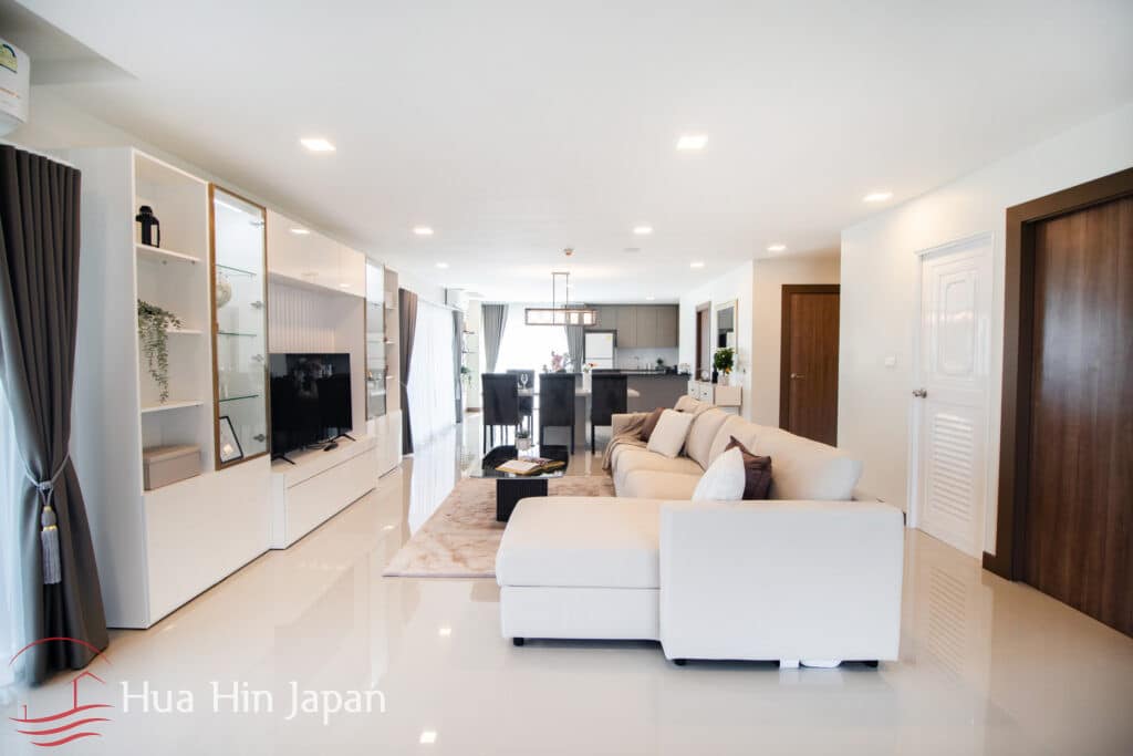 Spacious 2 Bedroom Unit in Newly Completed Condominium for Sale near BluPort, Hua Hin - Soi 102 - photo 7