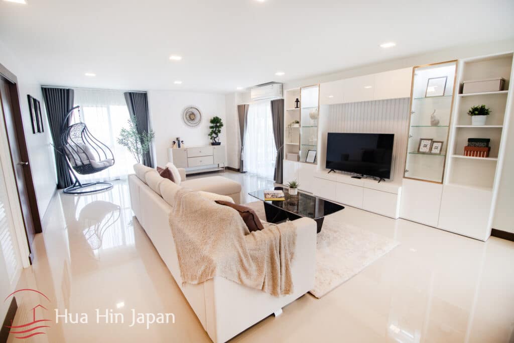 Spacious 2 Bedroom Unit in Newly Completed Condominium for Sale near BluPort, Hua Hin - Soi 102 - photo 6
