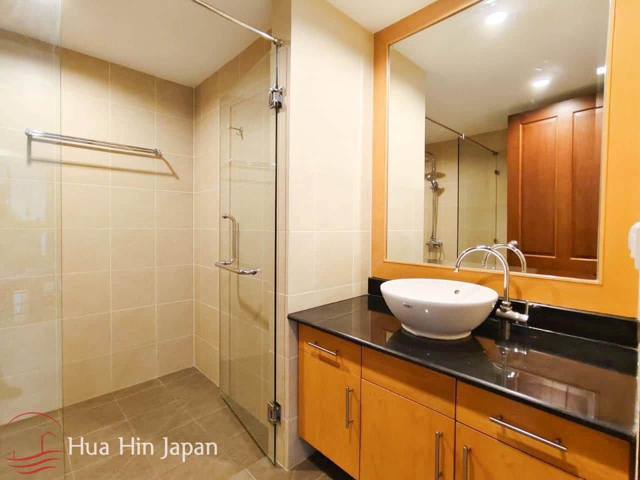 3 Bedroom Condo