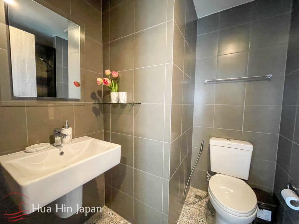 2 Bedroom Unit At La Casita Luxury Condo (Completed, Furnished) - Hua Hin - photo 5