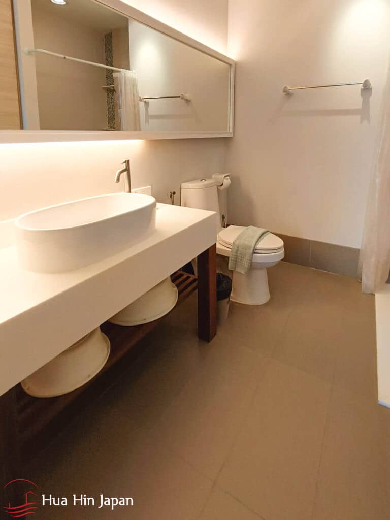 **Huge Price Reduction!** One Bedroom Pool View on Dolphin Bay Beach - Pranburi - photo 5