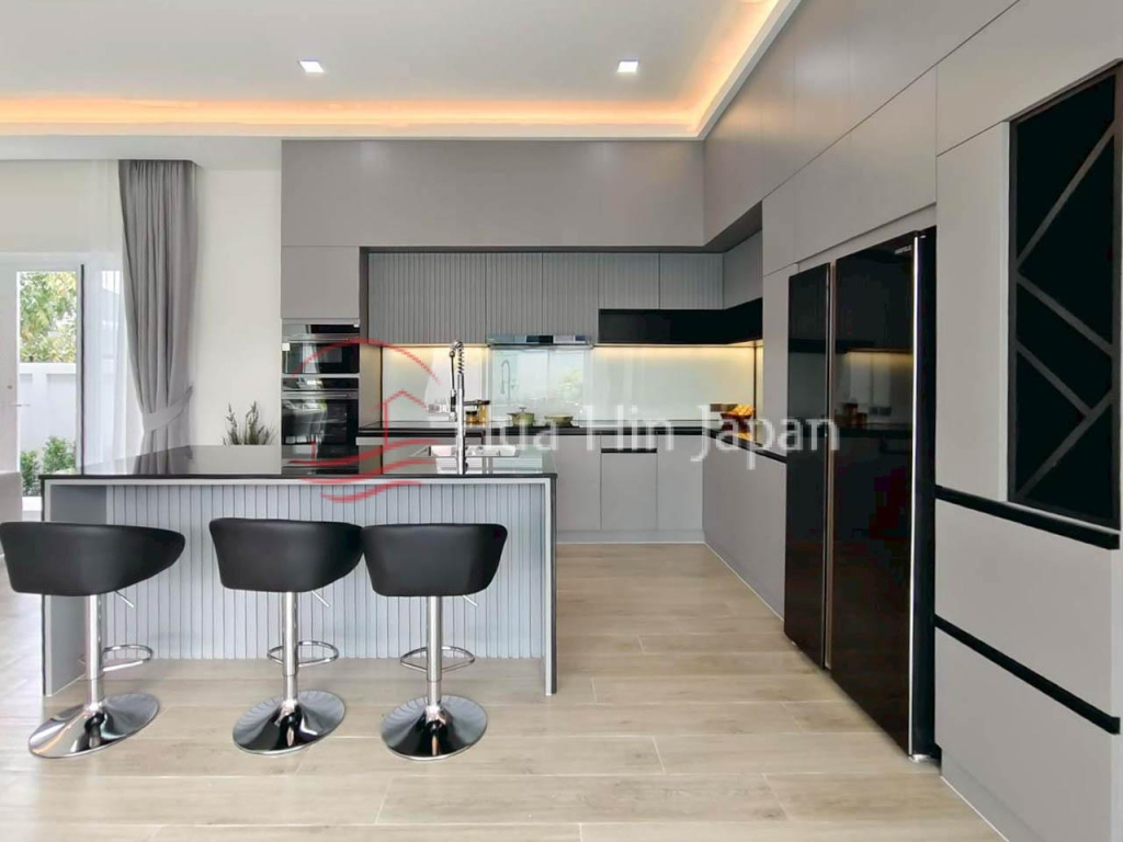 Top Quality 3 Bedroom Pool Villa Close To Hua Hin Center for Sale (Off-Plan and Under Construction) - Hin Lek Fai - photo 12