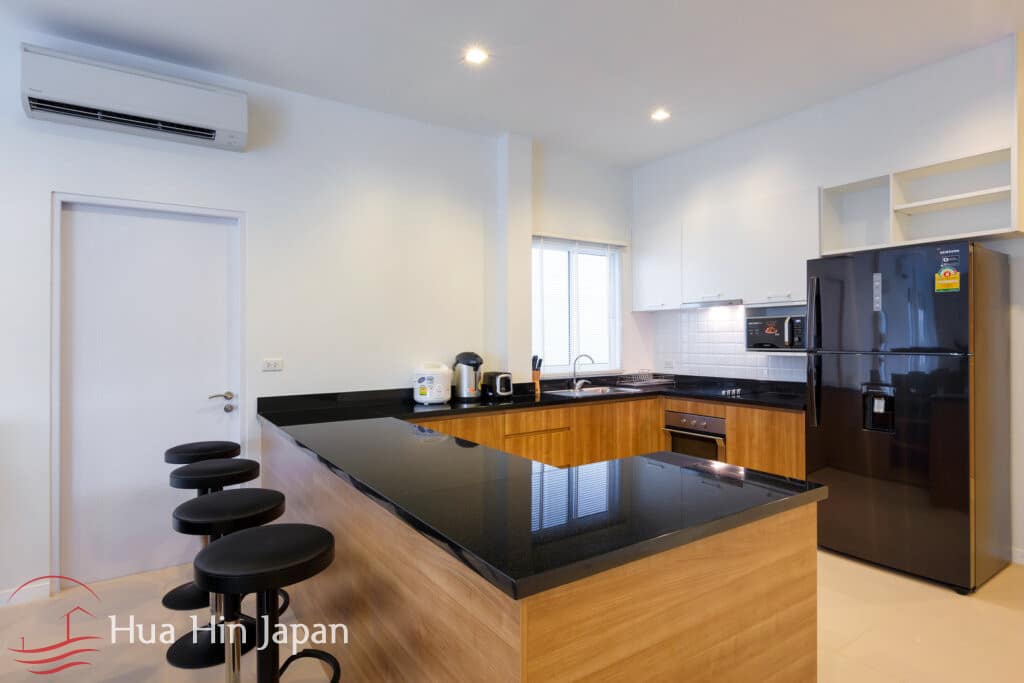 Contemporary 4 Bedroom Pool Villa with Stunning View from Roof Top Terrace for Sale in South of Hua Hin (fully furnished) - Khao Tao - photo 7