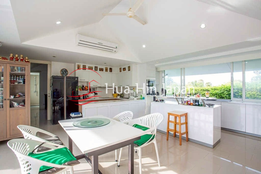 Modern 4-Bedroom Pool Villa for Sale: Palm Village Hua Hin - Cha-Am - photo 14